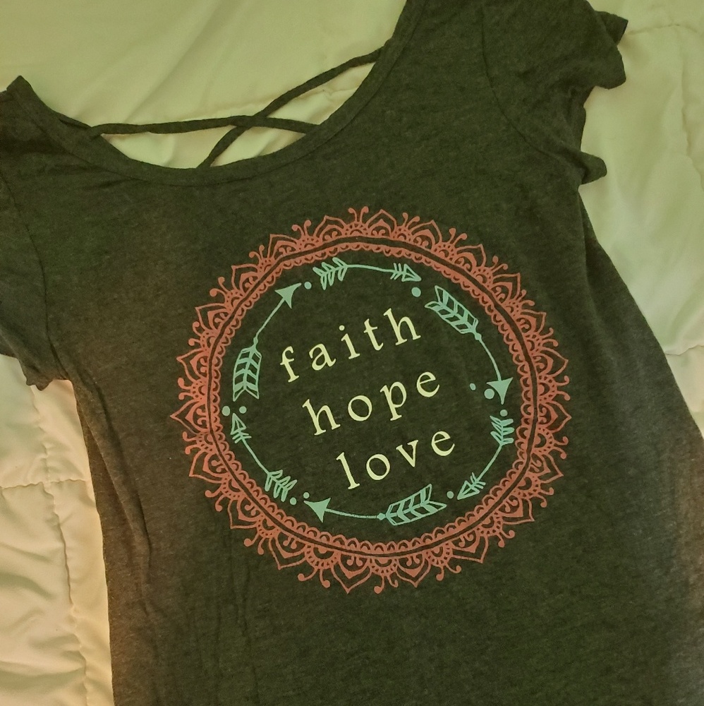 💕4 for $8💕Faith Hope Love Tee